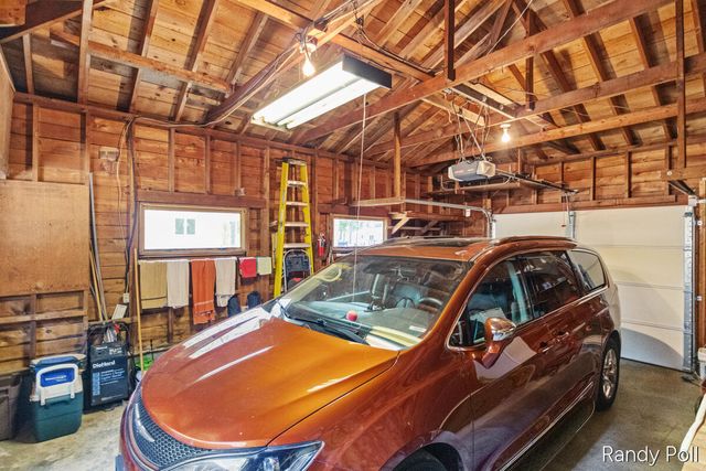 302 S Brooks Road S, Muskegon, MI 49442