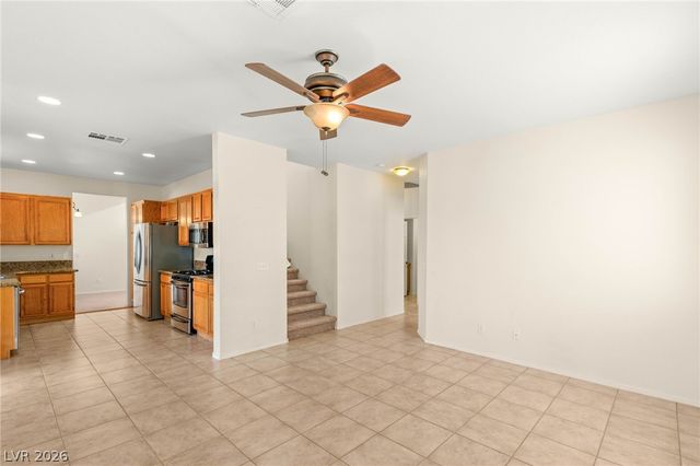 2570 Swans Chance Avenue, Henderson, NV 89052