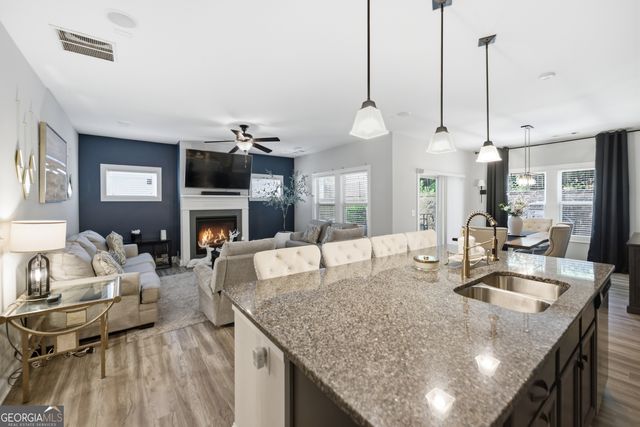 128 Grove View Road, Woodstock, GA 30189