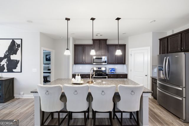 128 Grove View Road, Woodstock, GA 30189
