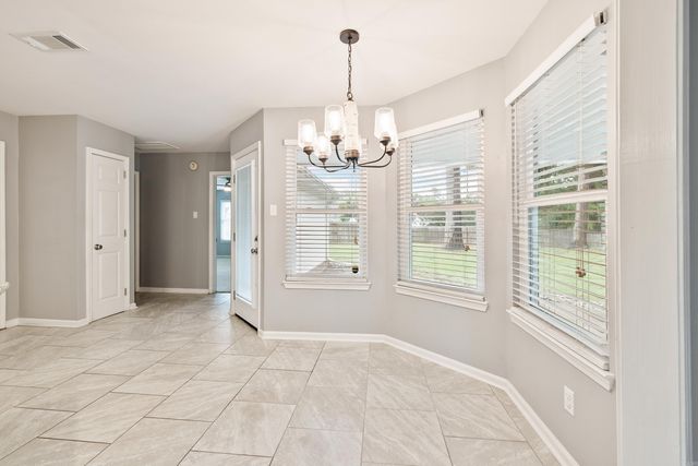 56 Waterside Cove, Maumelle, AR 72113