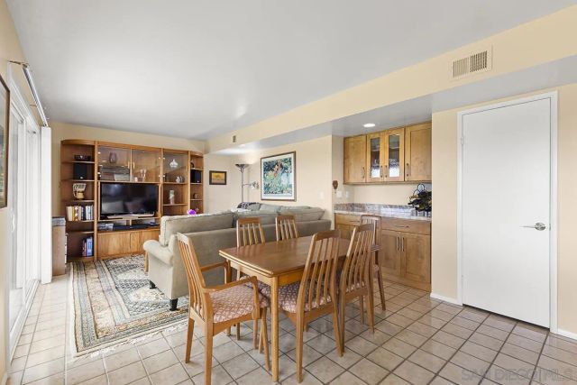 1012 Santa Florencia, Solana Beach, CA 92075