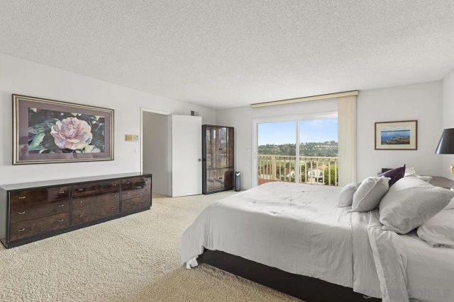 1012 Santa Florencia, Solana Beach, CA 92075