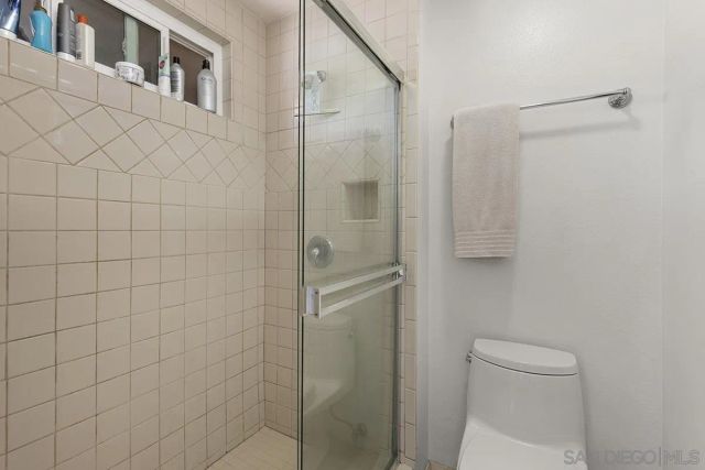 1012 Santa Florencia, Solana Beach, CA 92075