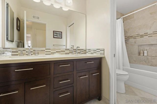 1012 Santa Florencia, Solana Beach, CA 92075