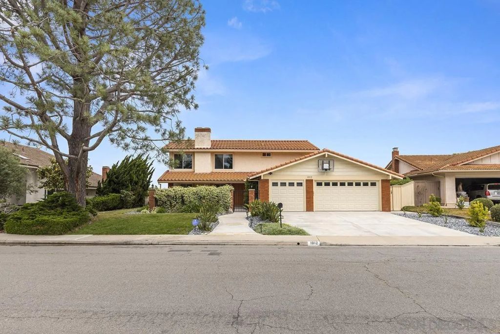 1012 Santa Florencia, Solana Beach, CA 92075