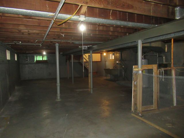 4737 S LEAMINGTON Avenue, Chicago, IL 60638