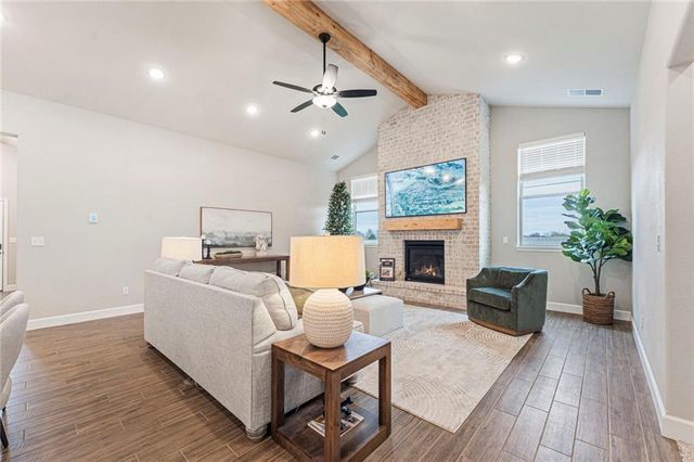 18390 W 195th Street, Spring Hill, KS 66083