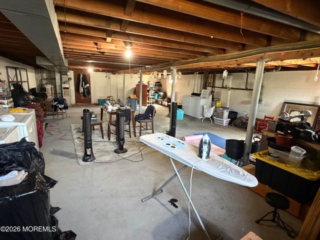 59 Walnut Street, Toms River, NJ 08753