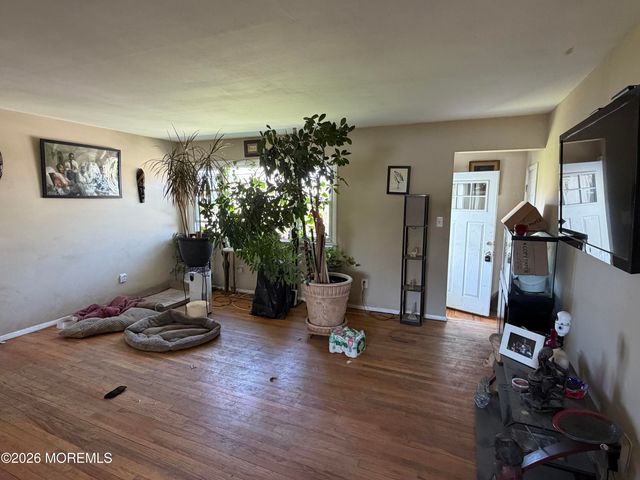 59 Walnut Street, Toms River, NJ 08753