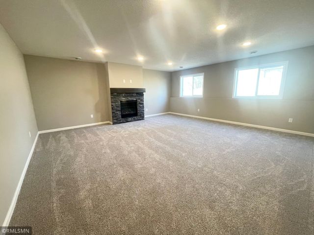 4680 199th Street N, Forest Lake, MN 55025