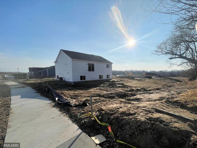 4680 199th Street N, Forest Lake, MN 55025