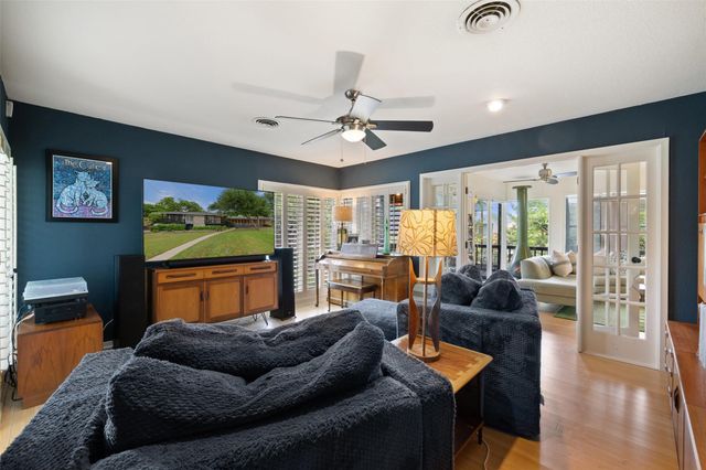 1712 McCoy PL, Georgetown, TX 78626