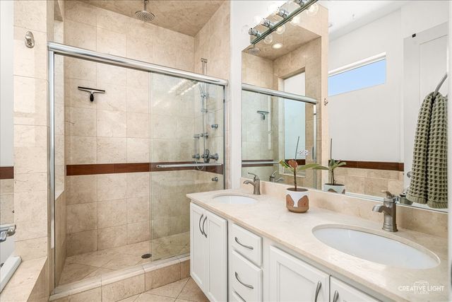 1725 N Western Avenue 4, Chicago, IL 60647