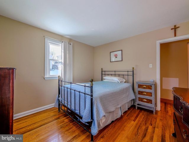 118 N LINE RD, Newtown Square, PA 19073