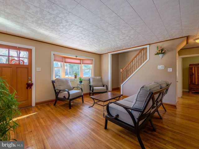 118 N LINE RD, Newtown Square, PA 19073