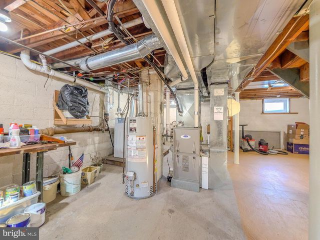 118 N LINE RD, Newtown Square, PA 19073