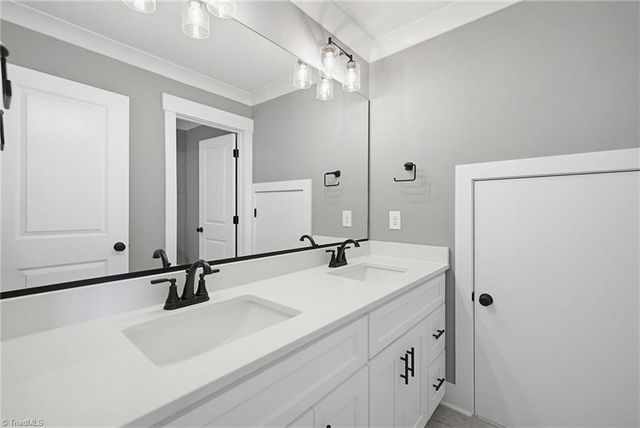 6205 Phillippi Road, Julian, NC 27233
