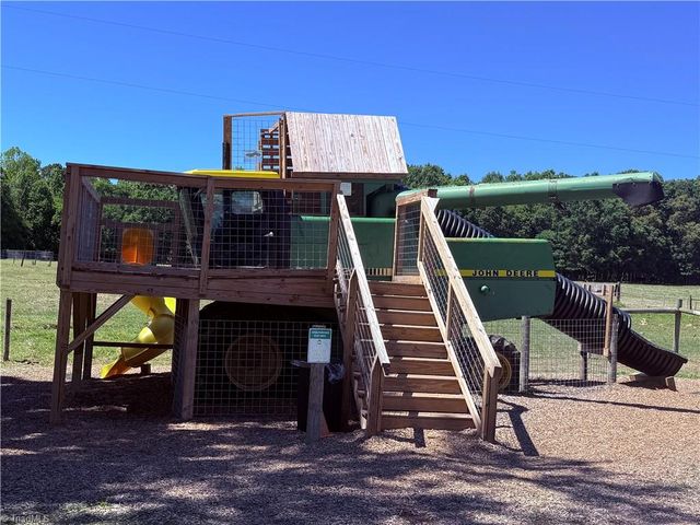 6205 Phillippi Road, Julian, NC 27233