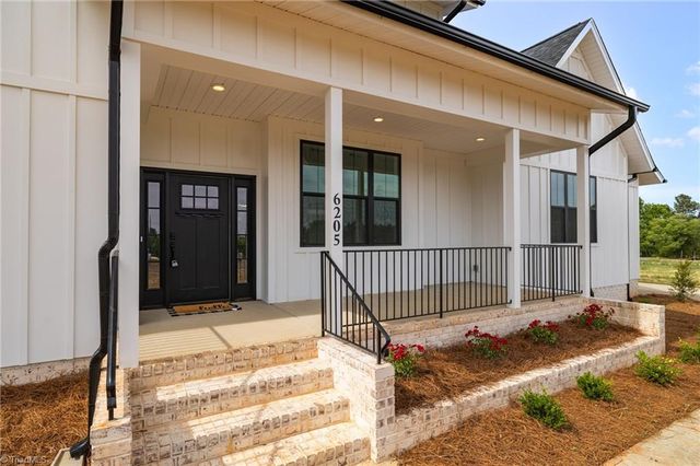 6205 Phillippi Road, Julian, NC 27233