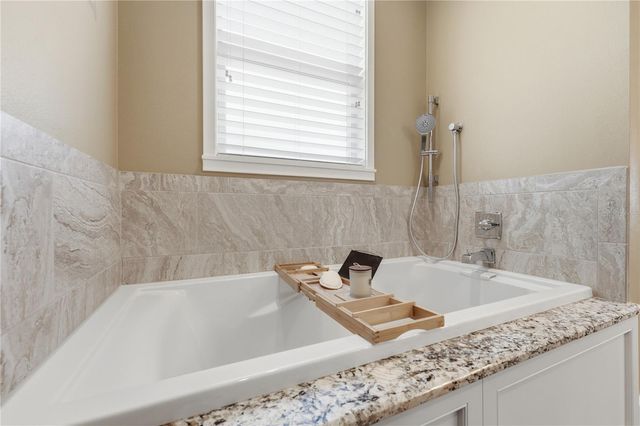 546 W KING STREET, Orlando, FL 32804