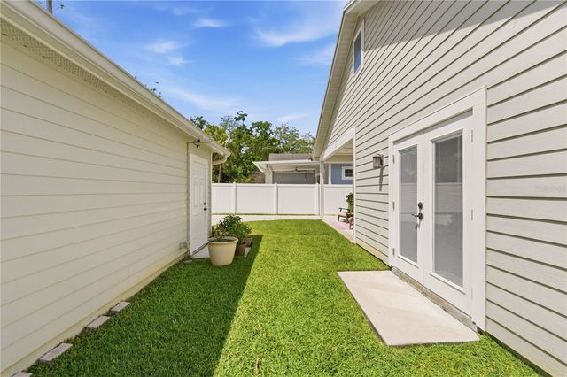 546 W KING STREET, Orlando, FL 32804