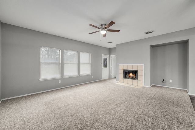 1092 Winding Creek, Cedar Hill, TX 75104