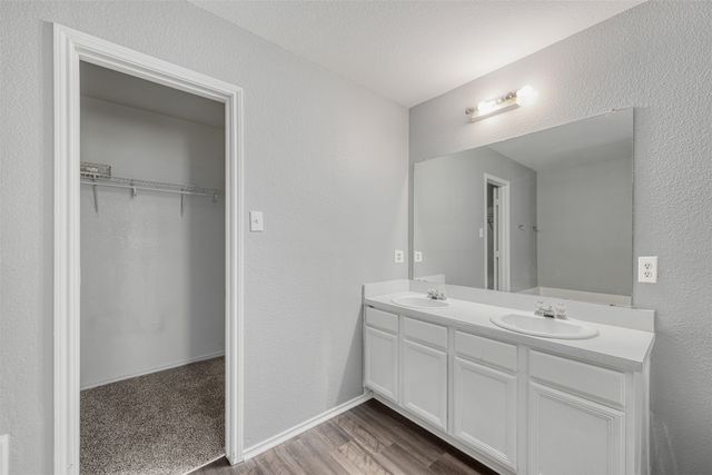 1092 Winding Creek, Cedar Hill, TX 75104