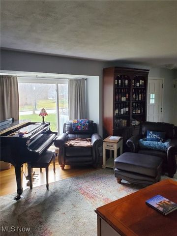 483 Atterbury Boulevard, Hudson, OH 44236