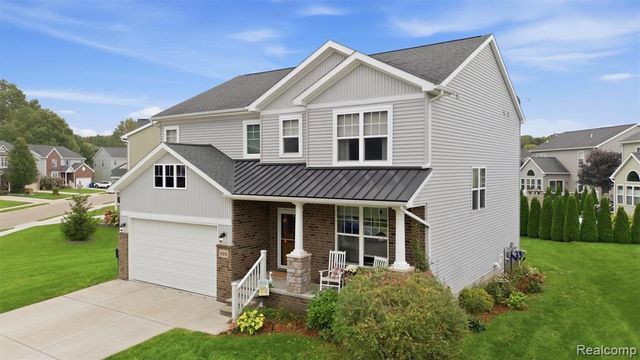 235 Crystal Wood Circle, Howell, MI 48843