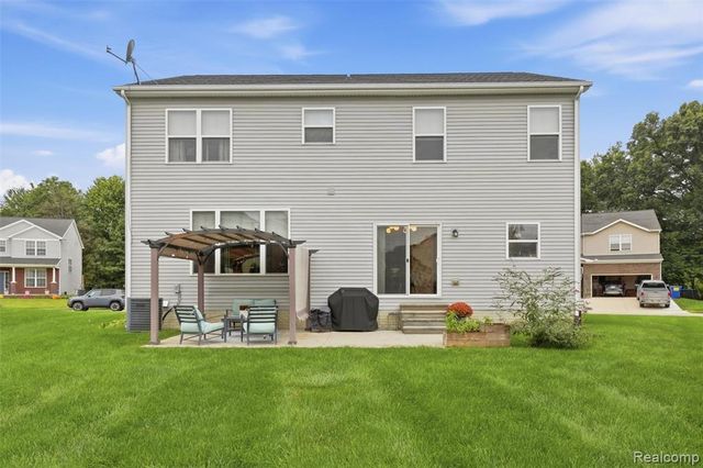 235 Crystal Wood Circle, Howell, MI 48843