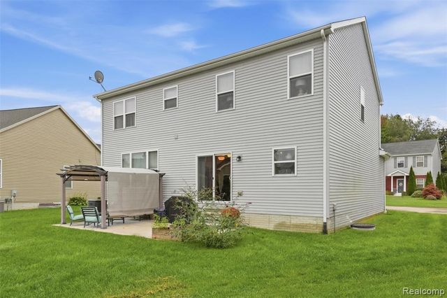 235 Crystal Wood Circle, Howell, MI 48843