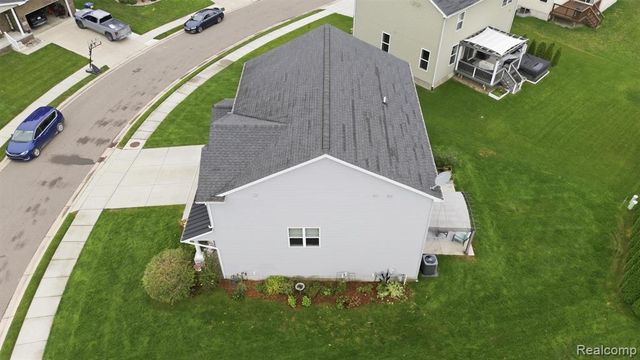 235 Crystal Wood Circle, Howell, MI 48843