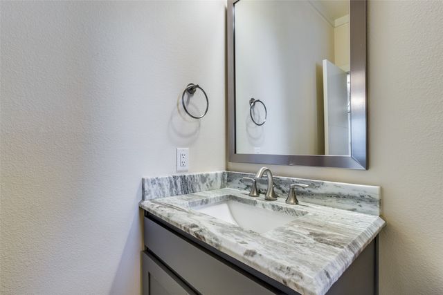 4316 Hartford Street 31, Dallas, TX 75219