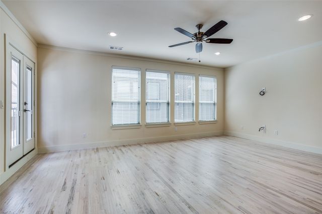 4316 Hartford Street 31, Dallas, TX 75219