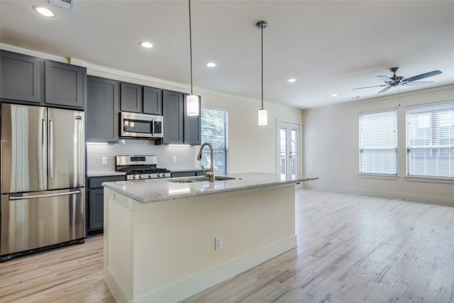 4316 Hartford Street 31, Dallas, TX 75219
