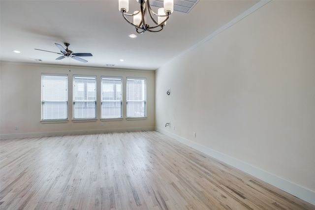 4316 Hartford Street 31, Dallas, TX 75219