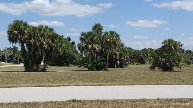 16788 SAN EDMUNDO ROAD, Punta Gorda, FL 33955