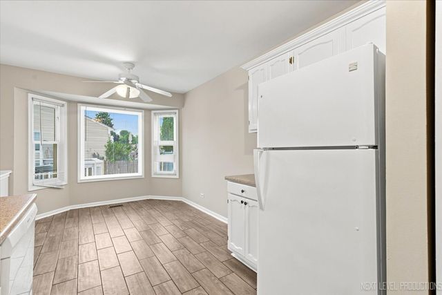 3235 BLAINE Court E, Aurora, IL 60504