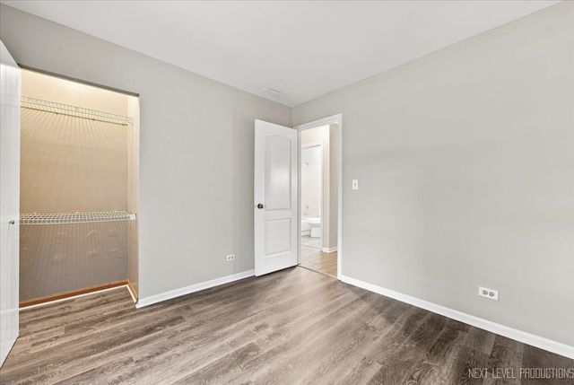 3235 BLAINE Court E, Aurora, IL 60504