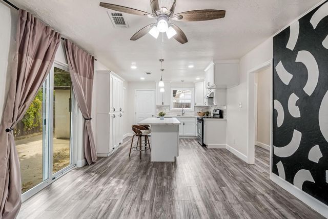 214 E Pine Avenue, Fresno, CA 93728