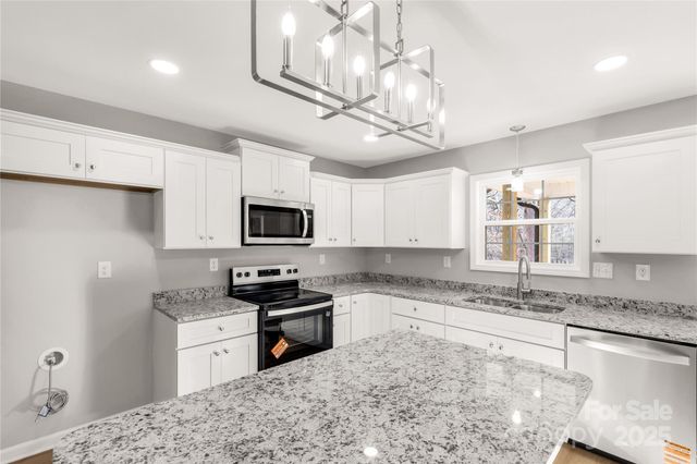 986 Helms Street, Rock Hill, SC 29732