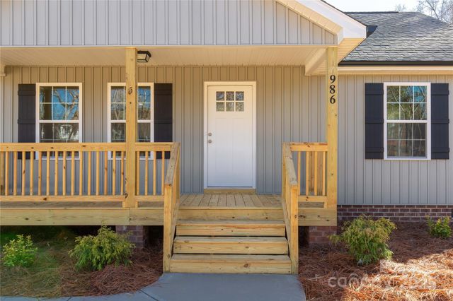 986 Helms Street, Rock Hill, SC 29732
