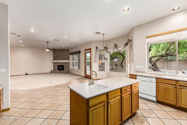 12724 W GEORGIA Avenue, Litchfield Park, AZ 85340