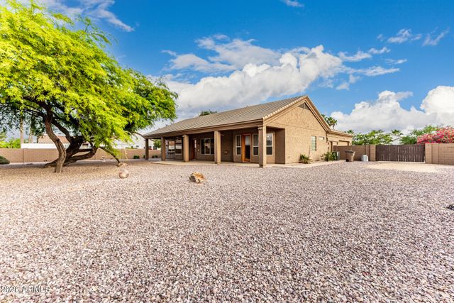 12724 W GEORGIA Avenue, Litchfield Park, AZ 85340