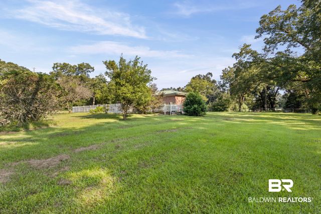 7737 Elon St, Irvington, AL 36544
