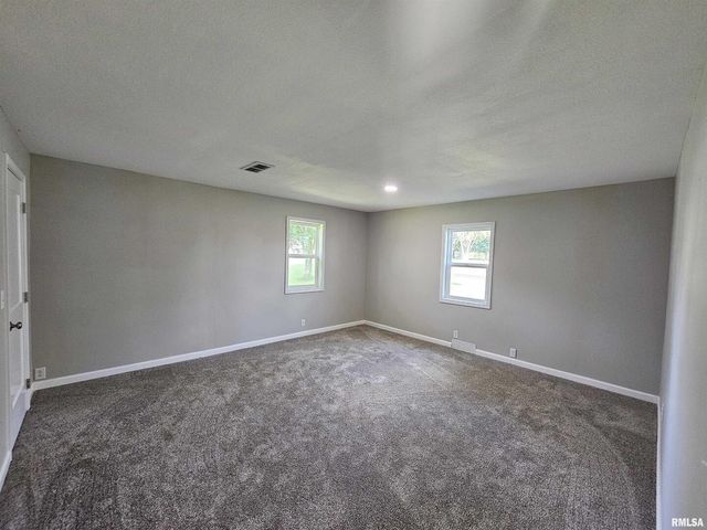 16530 E FAIRFIELD Road, Mt Vernon, IL 62864