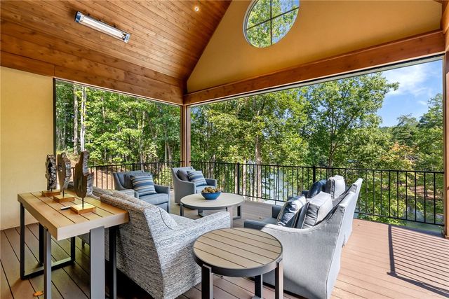 108 Ivey Hollow Court, Six Mile, SC 29682