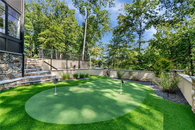 108 Ivey Hollow Court, Six Mile, SC 29682