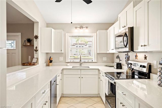 5736 Riverside DR, Cape Coral, FL 33904